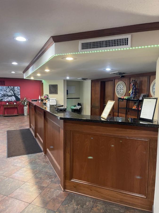 Best Western Plus La Porte Hotel & Conference Center Экстерьер фото