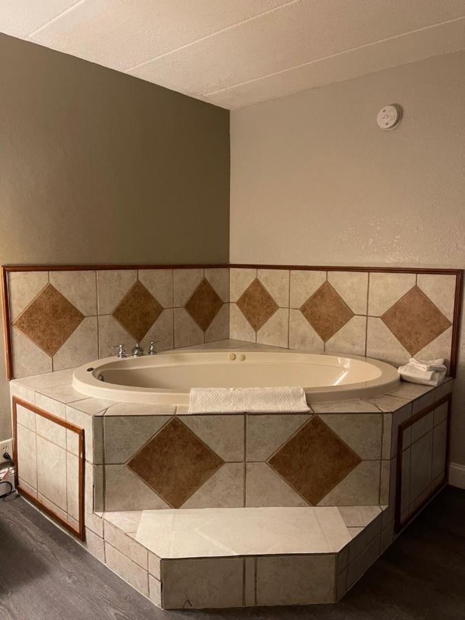 Best Western Plus La Porte Hotel & Conference Center Экстерьер фото