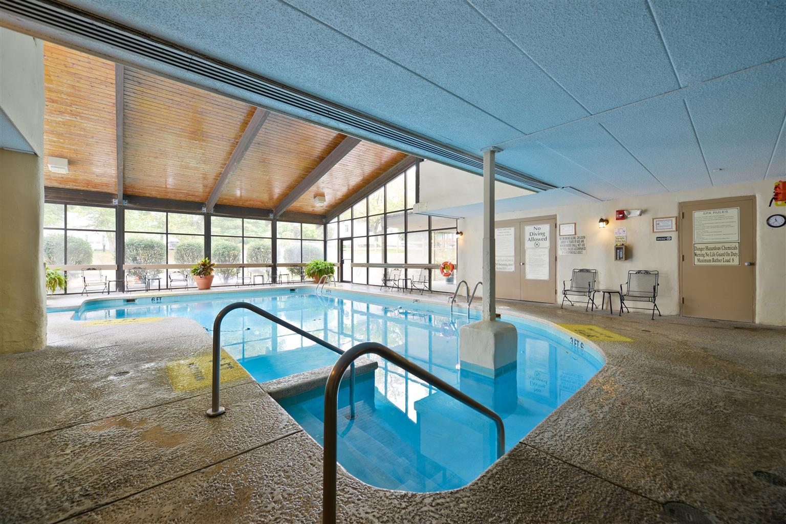 Best Western Plus La Porte Hotel & Conference Center Экстерьер фото
